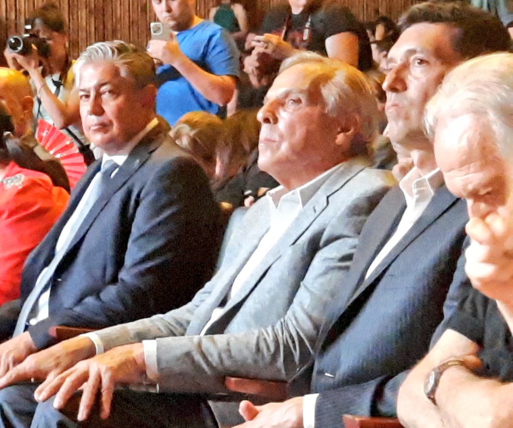 prensa_gabriel's tweet photo. #Asuncion en #Zapala #Realidadcompartida
#periodismo #LibertadDePrensa El Intendente @CarlinKoopmann Asumió Su Segundo Mandato en #Zapala 2019-2028 #Neuquén #FotosDG https://t.co/UeCywG5LkP