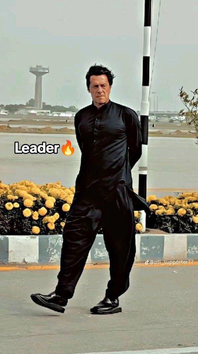 Sha_7610's tweet photo. اس قوم کا حام ہی فقط اس کی سزا ہے🫡
@fozisidd 
@316GC
@ab_awans
@Sid1__Zee 
@sainjeee1 
#RSS_Election https://t.co/TbqQg49N0M