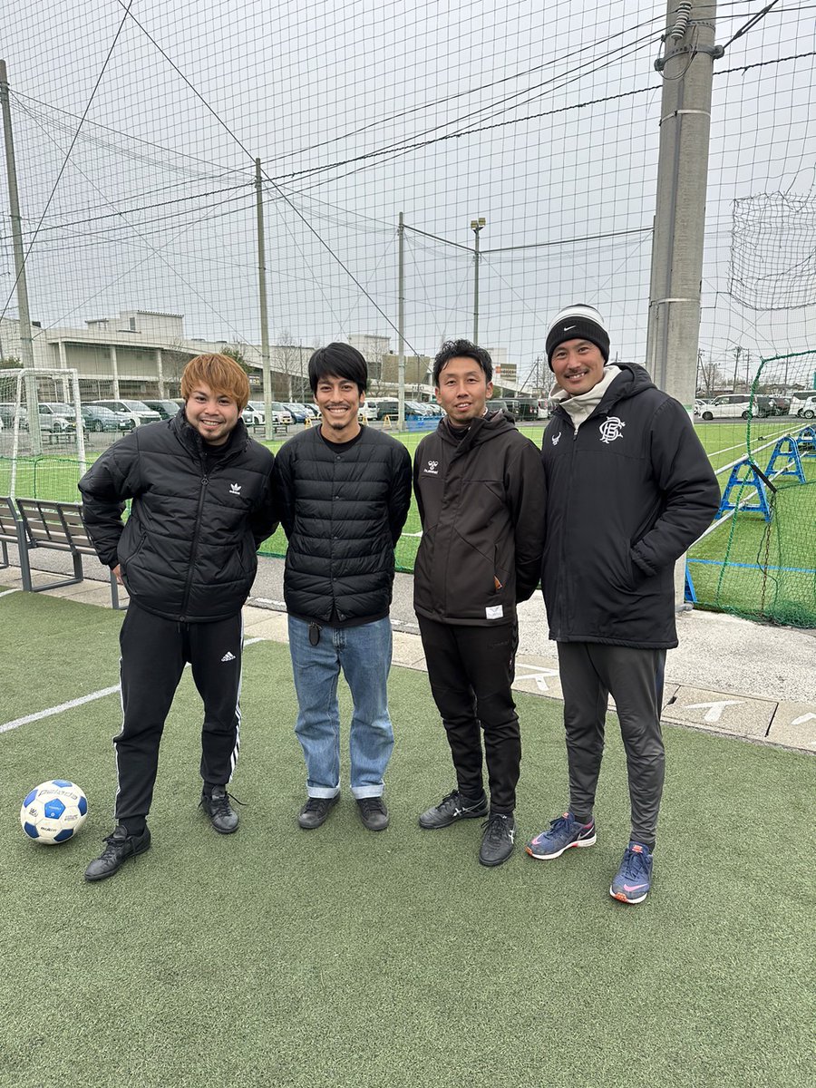 本日の初蹴りに 京都サンガFCの13宮吉拓実選手と 元カターレ富山の吉川