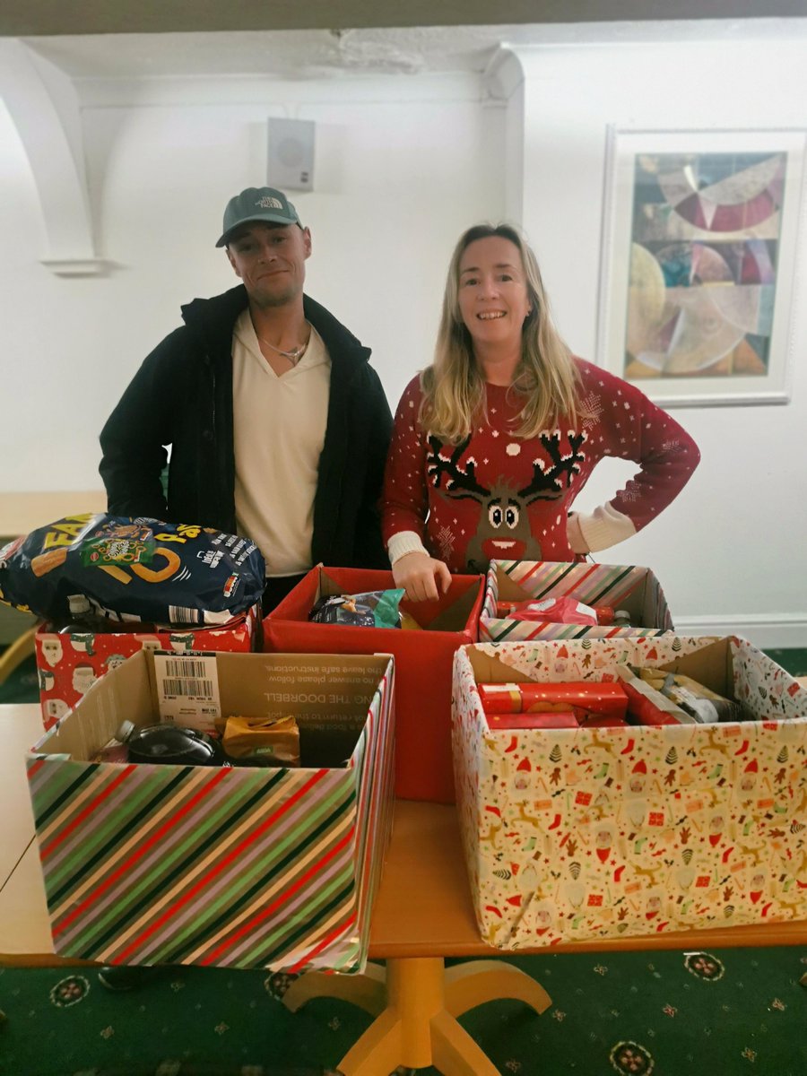 SmileTogetherUK's tweet photo. Before Christmas we contributed food items for 7 Christmas dinners in a box, donated to @DiscNewquay for this year’s #CornwallChristmasBox appeal for families in need! A tremendous effort from the teams involved – so rewarding working in partnership to make a difference together. https://t.co/i2avzQvlHi