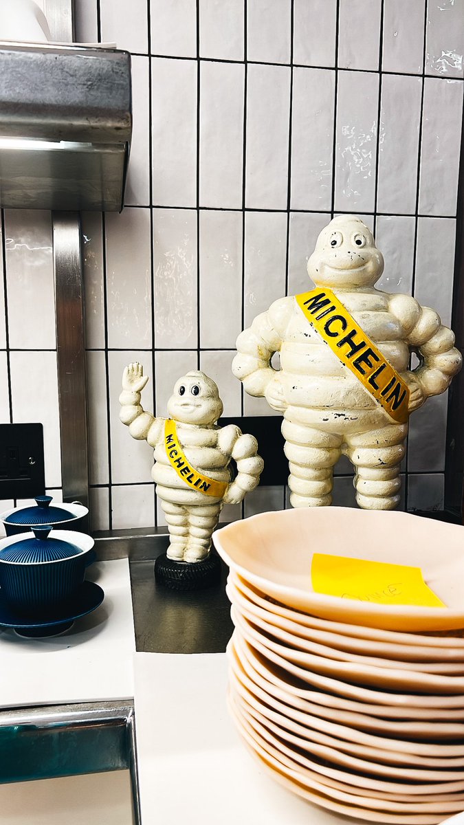 Another morning closer 🙌🏻
#tminus9days 

Book now! ⬇️
restaurantstory.co.uk