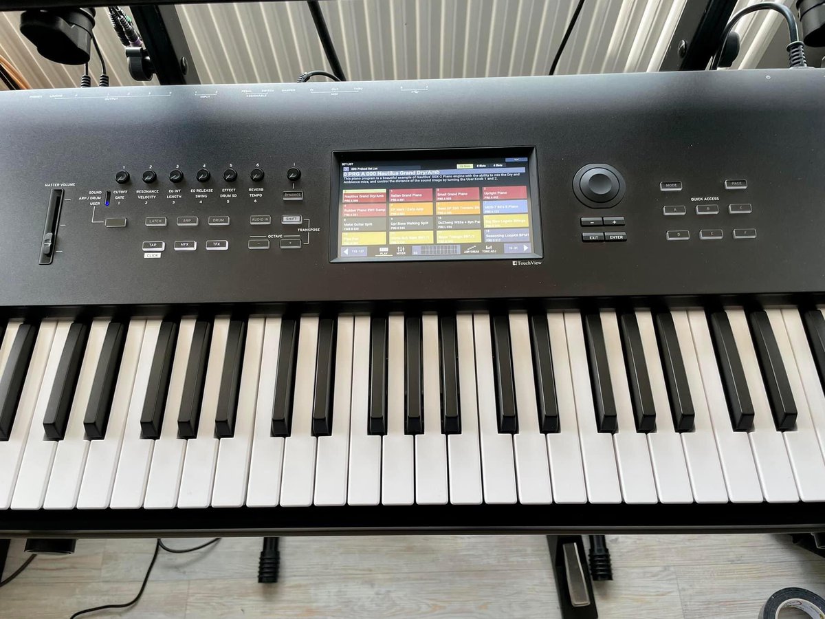 RobCottingham1's tweet image. Coco and Sassy cat &apos;helping&apos; me in my studio yesterday.
Loving learning more about the Korg Nautilus workstation, to be fair. 
And there will be some surprises this year...all very exciting...
@KorgUK 
#cairorocks
#newmusic
#newprogramming
#newproject
#korgnautilus
#korg
#progdog