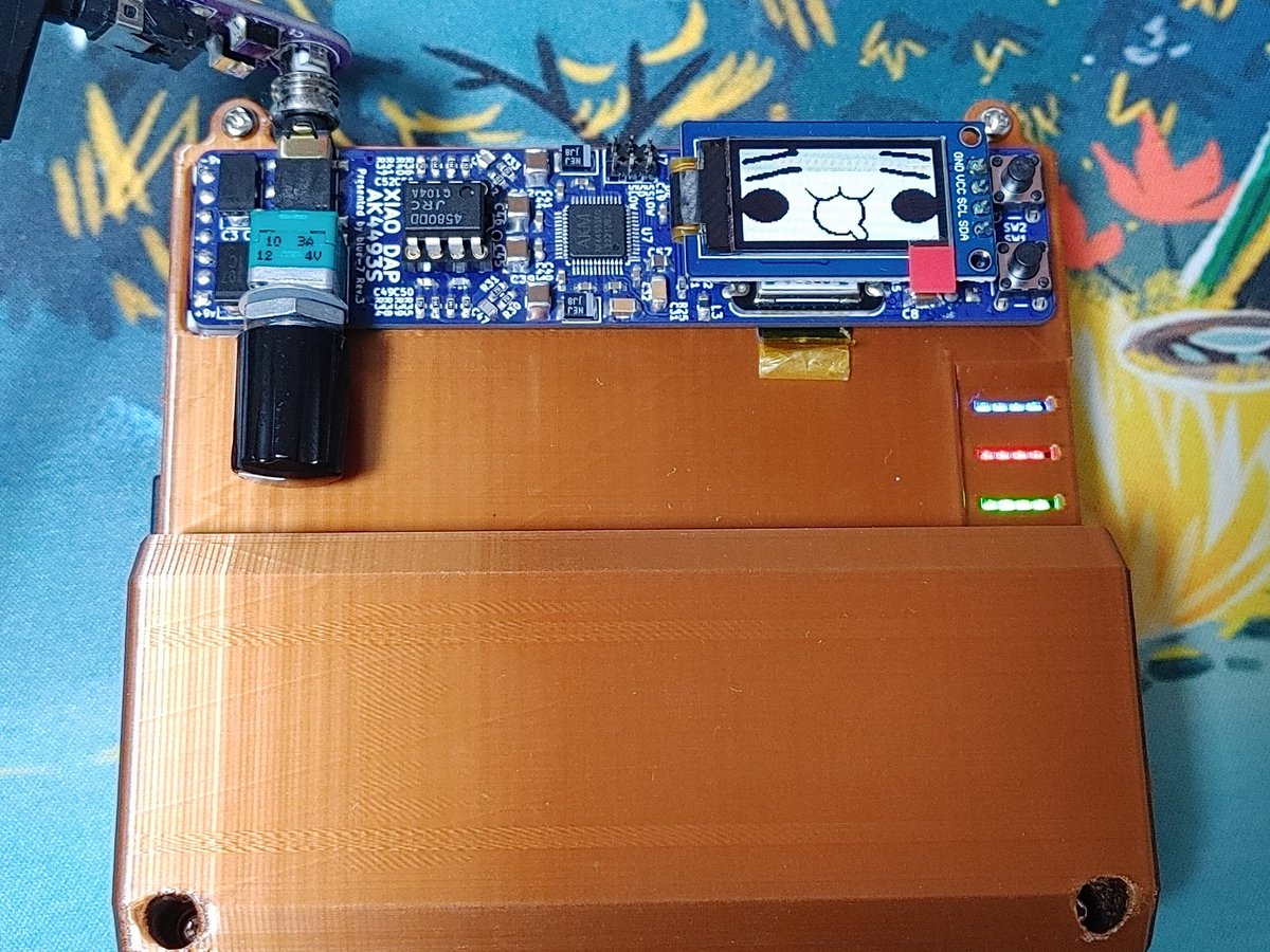 skycubic's tweet image. XIAO DAP AK4493S いっちょあがり！
一発音だし成功ヽ(´∀｀)ノ

テスター越しの贄フォンなのにとんでもない音がする...(ﾟωﾟ;)