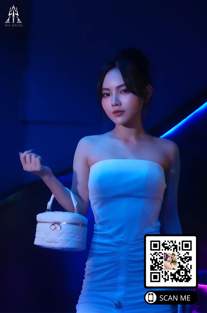 "Loneliness doesn't stand a chance! Let's form a bond that fills our lives with joy and laughter."
qrco.de/bdgP3t