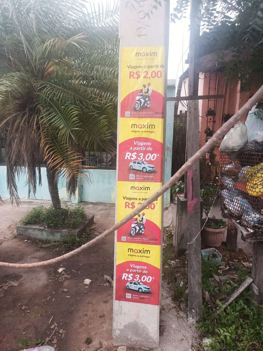 JeffSampaioAP's tweet photo. Não é possível, essa empresa fez um poluição visual na cidade e ninguém faz nada, que coisa feia! https://t.co/zVwtiJXUP2