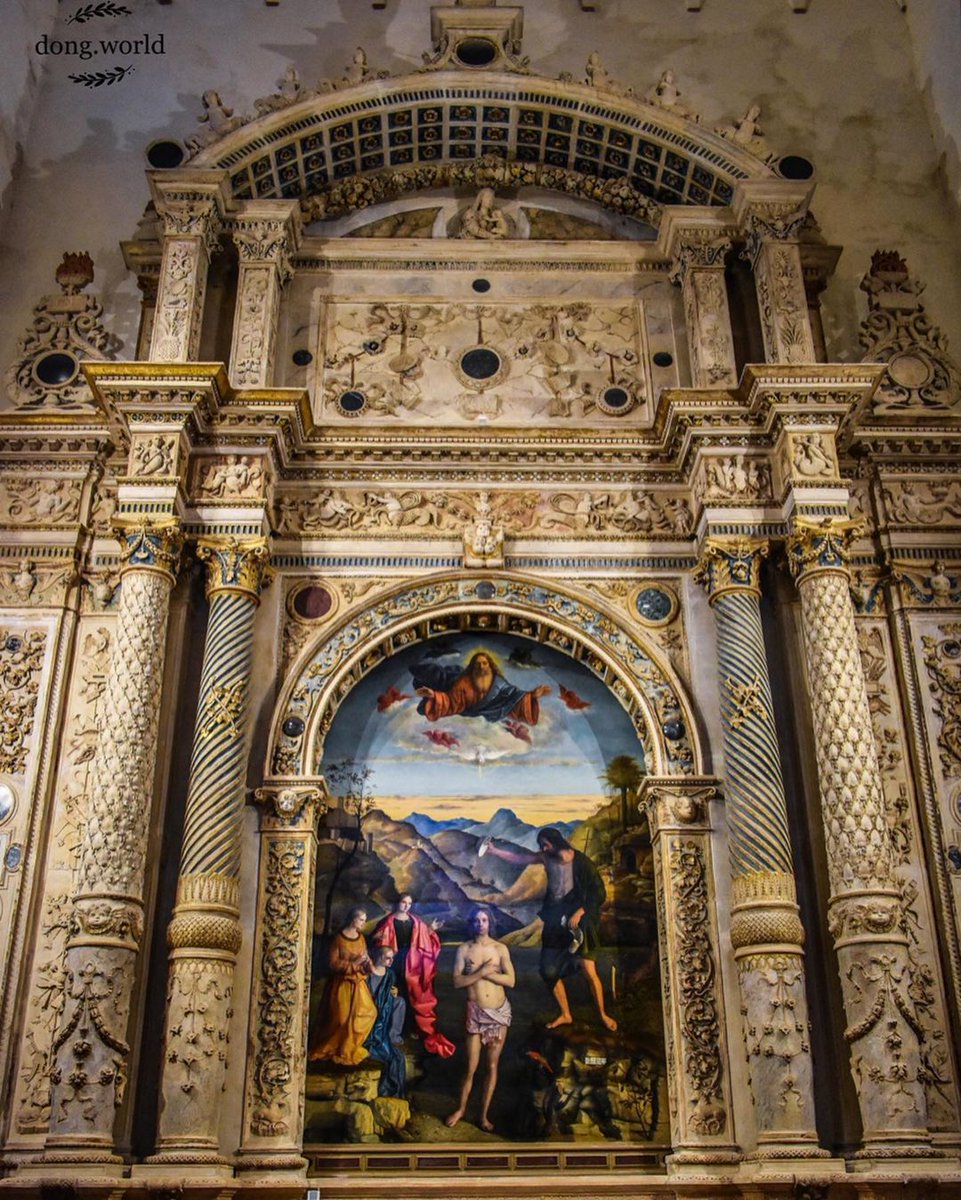 TurismoVeneto's tweet photo. Vittorio Sgarbi ha definito "Il Battesimo di Cristo" come  «uno fra i dipinti più belli che si possano ammirare in Italia». Questo capolavoro di Giovanni Bellini si trova nella Chiesa di Santa Corona a #Vicenza

🎨 https://t.co/rtIQyYIQuu 

#VisitVeneto

📸 IG gamesntravel https://t.co/BYAvXhrpBS