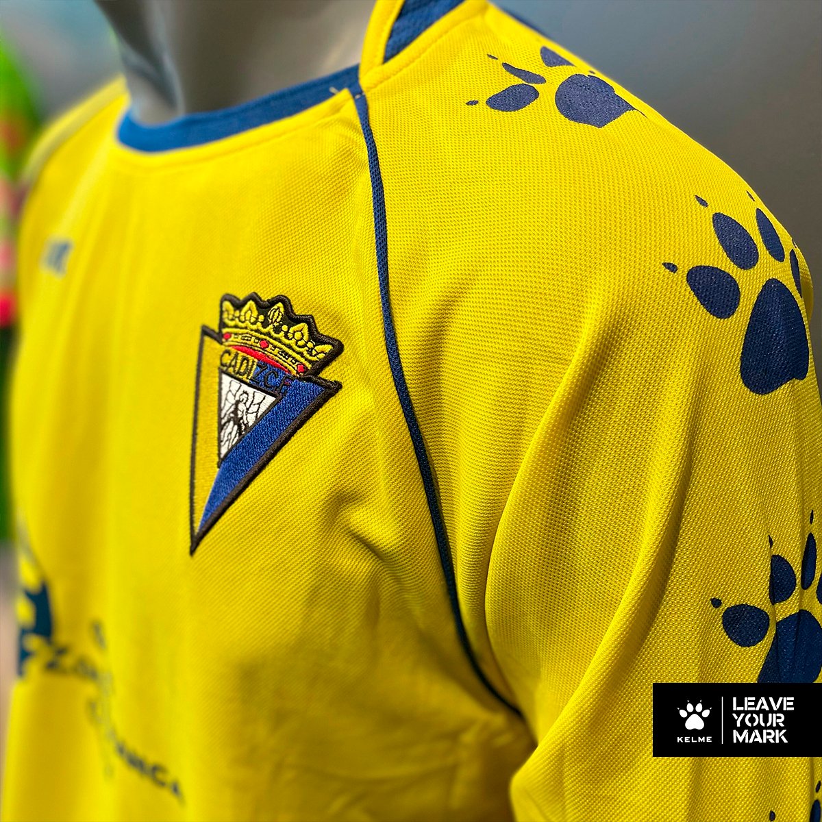 👕| CÁDIZ CF x 𝗞𝗘𝗟𝗠𝗘 Camiseta local vintage del club #cadista