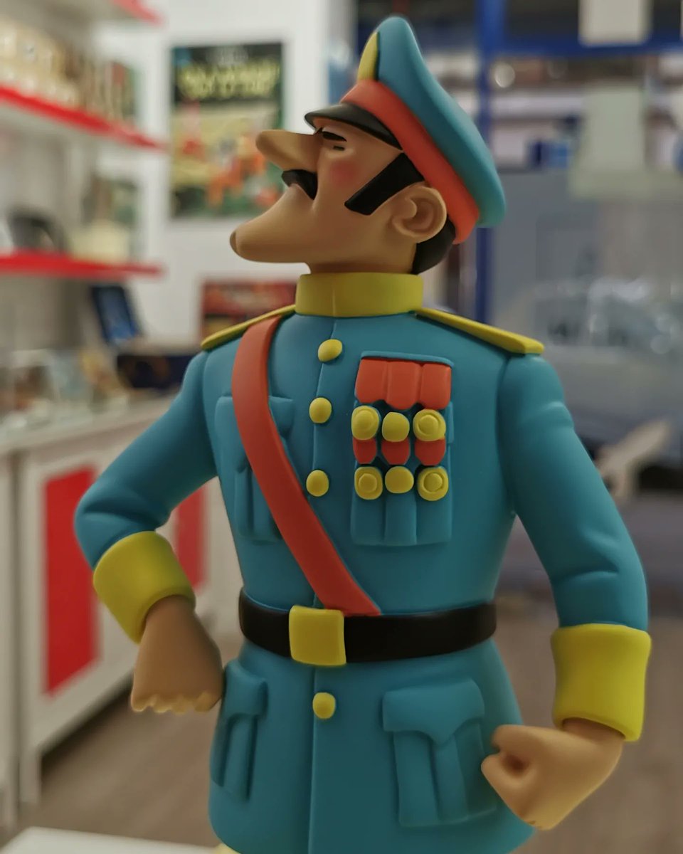 flordechamberi's tweet photo. 📍Donoso Cortés, 20, Madrid
💻 https://t.co/QzIWZKewun

Alcazar en uniforme – Col. Museo Imaginario

#tintin #madrid #españa #tintinmadrid #tintinfans #tintincomics #figuras #regalos #reyesmagos #lesaventuresdetintin #lasaventurasdetintin #theadventuresoftintin #tintinshop https://t.co/CRnDTGZoea