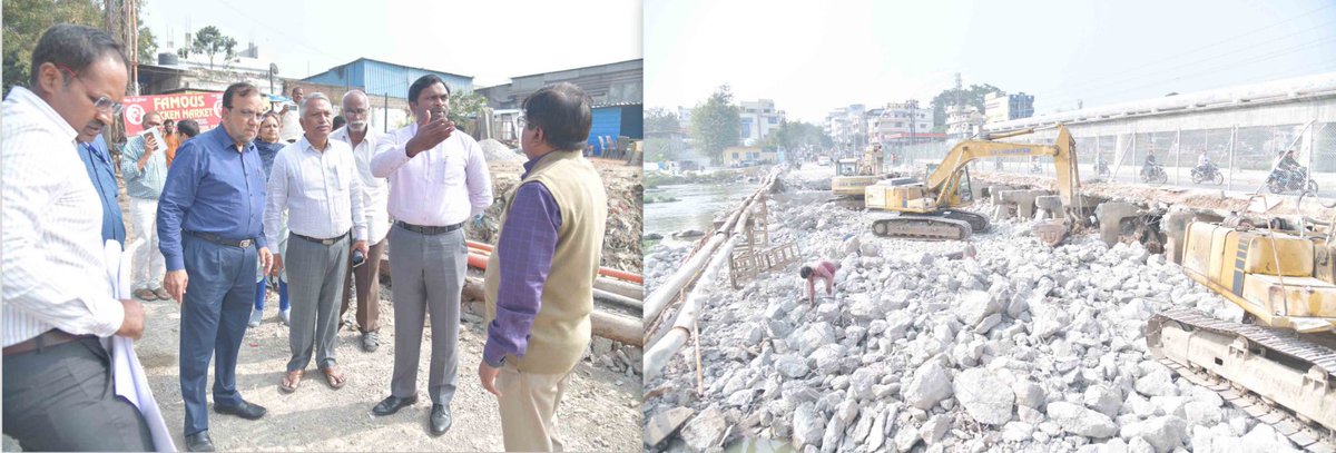 Inspection of Moosarambagh bridge today by Commissioner GHMC @DRonaldrose with other GHMC Officials #urbanconnectivity #developmentalworks #GHMConline