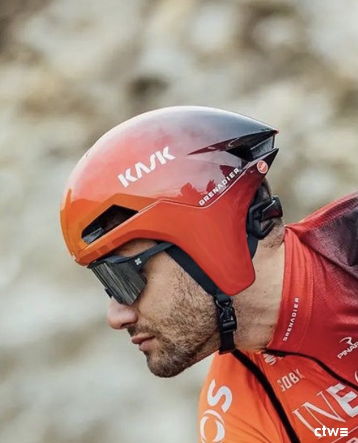 Kask Aero Helmet Kask Utopia Aero Helmet White Black | Alltricks.com