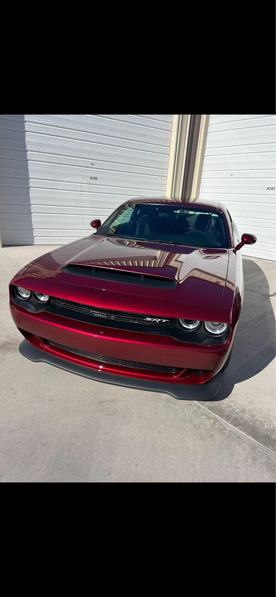 KingOfMopar1's tweet photo. Octane Red Demons https://t.co/5zQHfBiFew