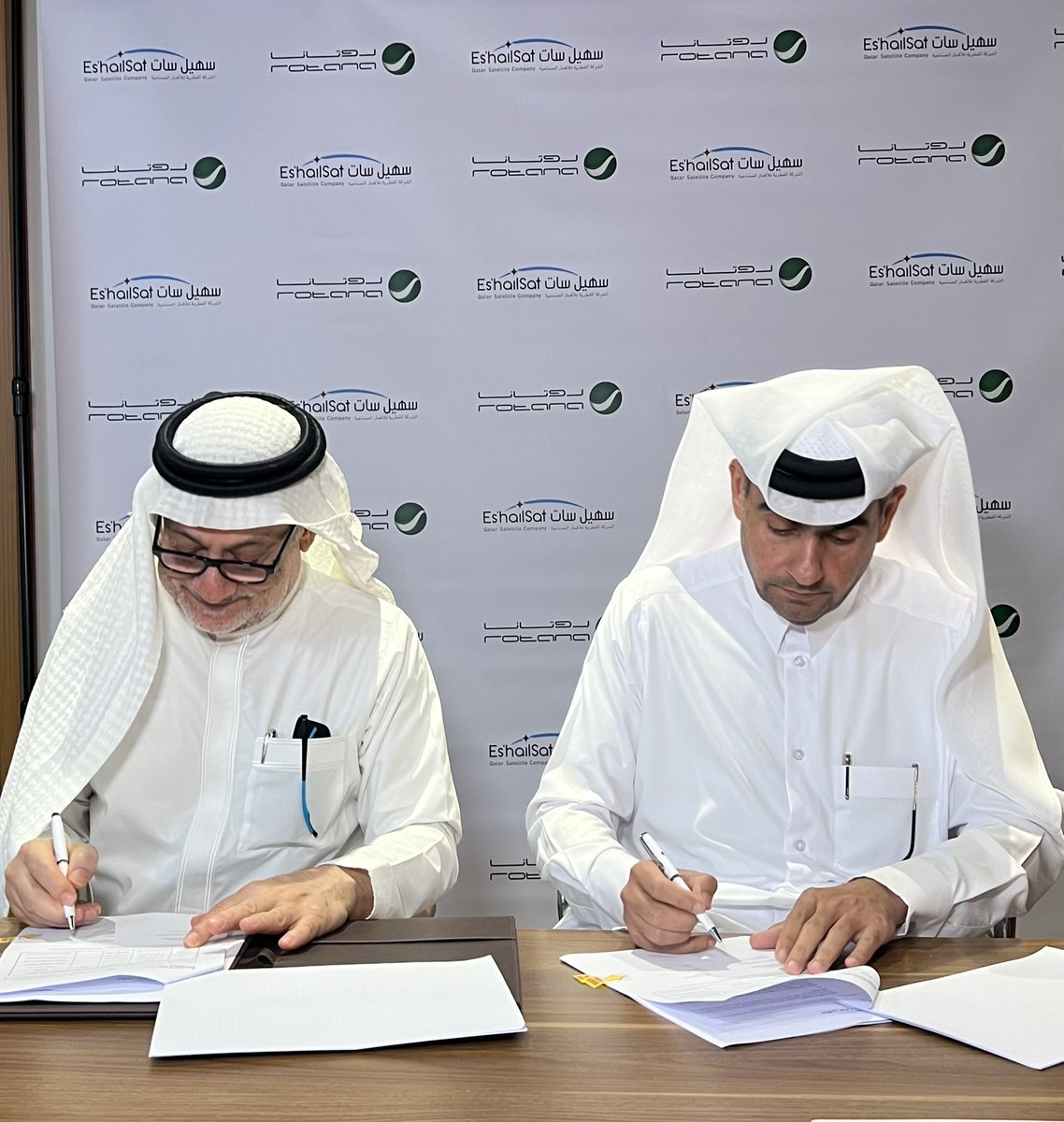 eshailsat's tweet photo. Es’hailSat is proud to partner with Rotana Group to bring nine HD channels to Es’hail-2 satellite at the 26⁰ East hotspot! This remarkable development in broadcasting for the MENA region now offers viewers diverse and high-quality library of content. #EshailSat #Rotana #Broadcast #Satellite