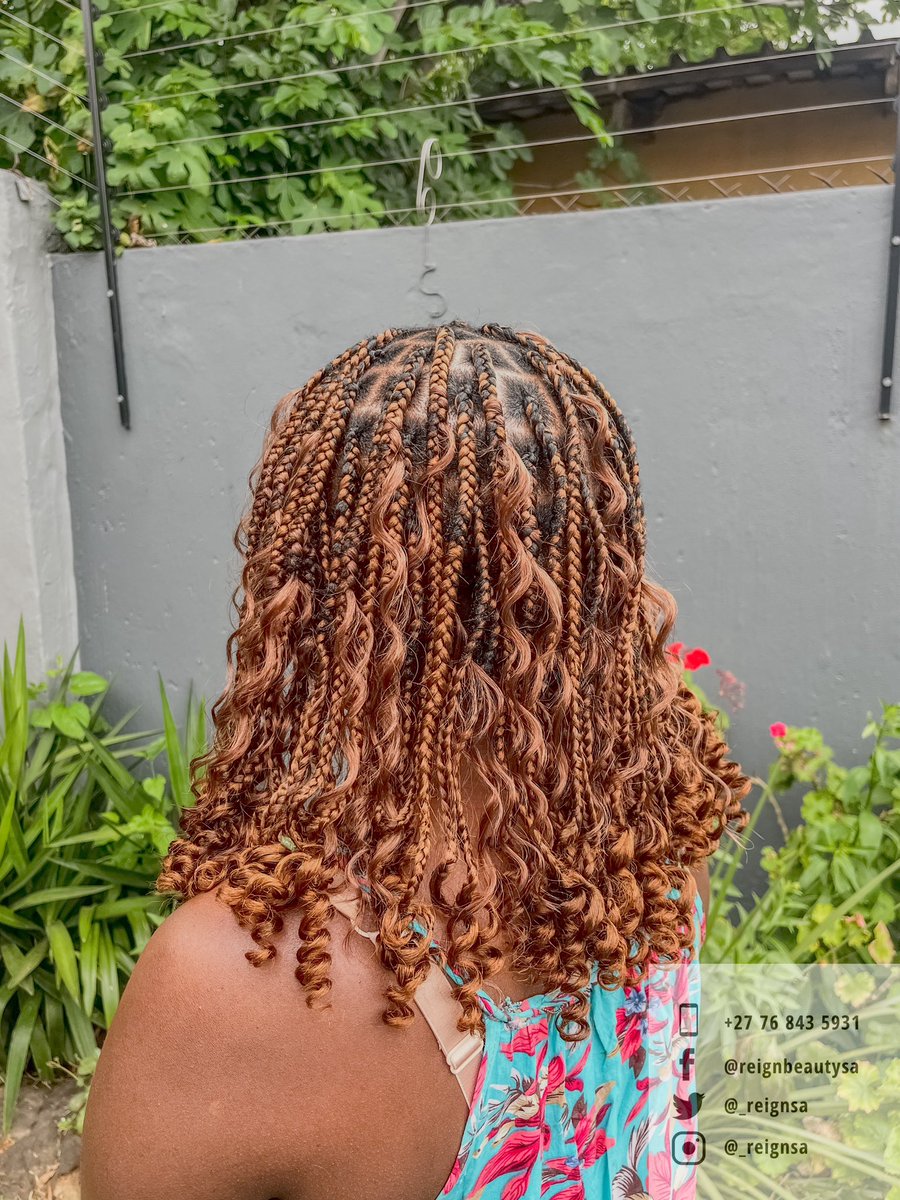 _reignsa's tweet photo. Boho Braids in Med width and Shoulder length 🥰

✨R550✨ incl hairpiece 

 📞076 843 5931
📍Cosmo City | North Riding | Roodepoort | Honeydew | Randburg | Fourways | Bryanston | Rivonia | Sandton | Midrand | Rosebank

Our prices include the price of the hairpiece. 

#Girltalkza https://t.co/55DfvkU9SJ