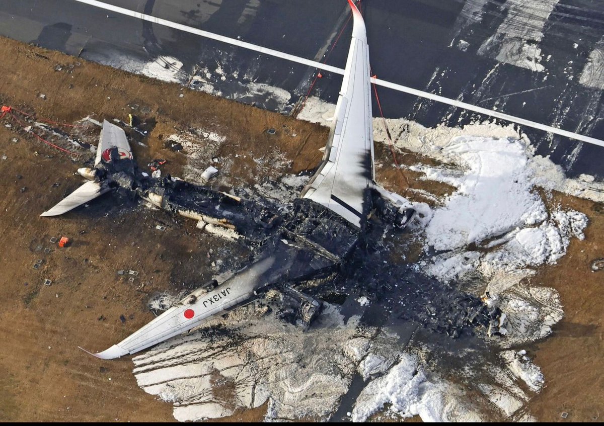 Jet News tweet media
