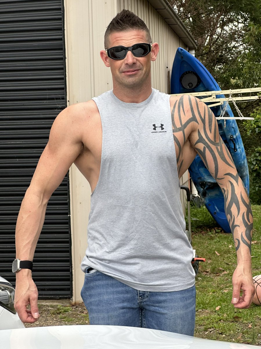 Mattyjchambers's tweet image. When they say red bull gives you wings they weren’t kidding 😂 … thank you @jaronmc for the 📸