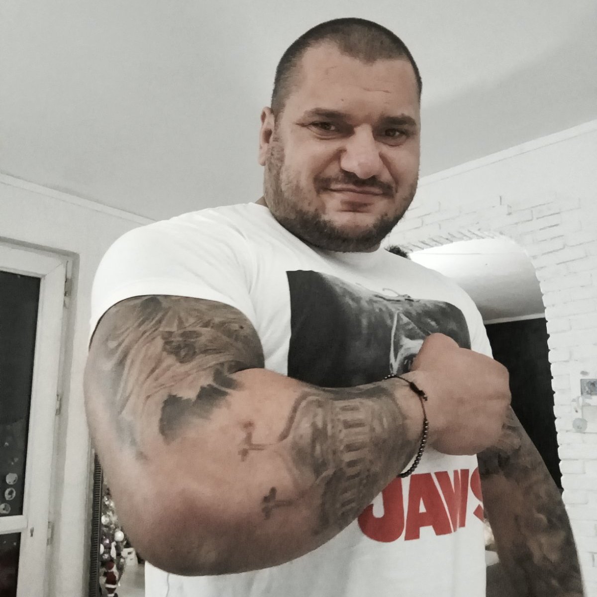 SandovKristian's tweet photo. #НоваСнимкаНаПрофила https://t.co/OPE2zqtiOr