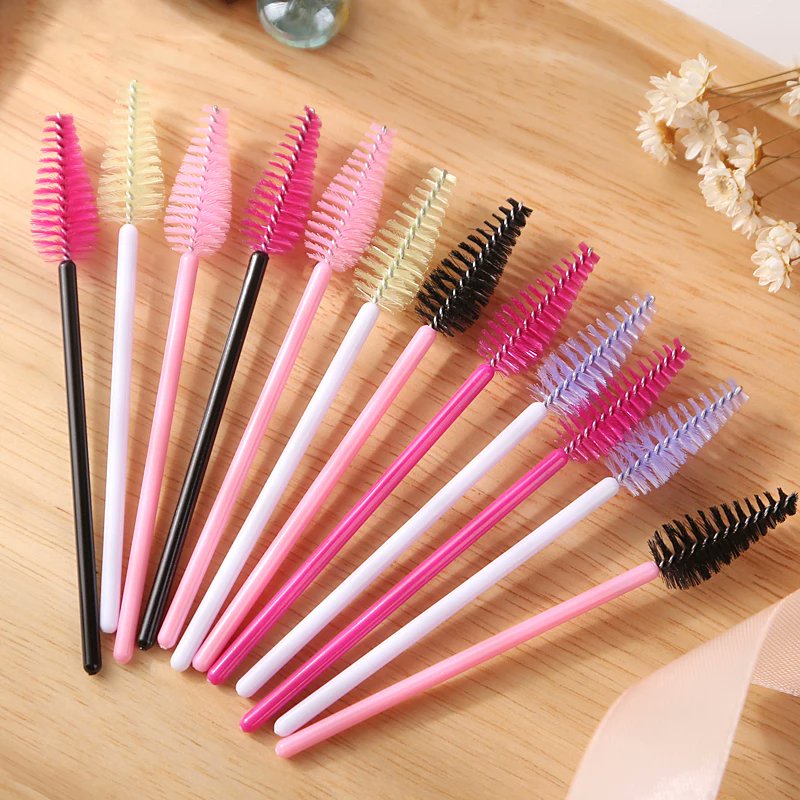 50pcs Eyelash Eyebrow Brush Water Drop Shape Nylon Material Lashes Makeup Brushes.
We offer various types of products in many unique colors to meet your different moods and occasions. 
Visit our link👇
admin.shopify.com/store/63f79a-2…
#eyelash #brush #wand #eyelashextensionjakarta