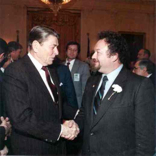 LandlordLinks's tweet photo. Gary Ackerman (my abuser's brother-in-law RIKLIS) and the man Paul Bonacci of the Franklin child abuse ring aka as Franklin cover-up identified as being his MK-Ultra handler and rapist with then President Ronald Reagan. 👇 https://t.co/qURJw89Nae