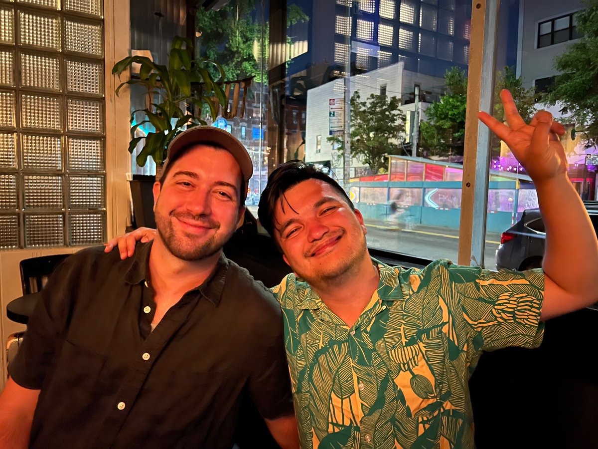kariemil's tweet photo. Me and Tony, @Luigitime and Tony. https://t.co/LIV6hWCWgN