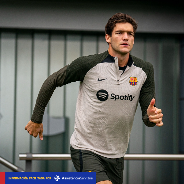 FCBarcelona_es's tweet photo. ℹ @marcosalonso03, intervenido satisfactoriamente de sus problemas lumbares

La intervención ha sido a cargo de la Dra. Amélie Léglise bajo la supervisión de los Servicios Médicos del Club, en el Sports Clinic Bordeaux Merignac. Es baja y su evolución marcará la disponibilidad https://t.co/HWEGT93dws