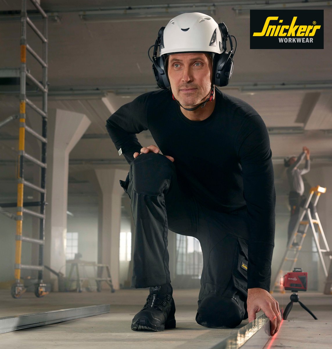 Next level knee protection – @SnickersWw_UK's AllroundWork, Stretch Trousers with Capsulized Kneepads and Holster Pockets deliver low-profile, comfortable impact protection for #tradespeople all day, every day: total-contractor.co.uk/next-level-kne…
