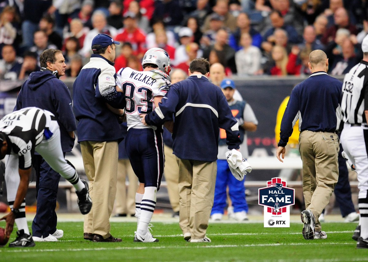 The 2009 season ended in disappointment on Jan. 3, 2010 when Wes Welker suffered a knee injury in a season-finale loss at Houston, 34-27. A week later the AFC East Champion Patriots lost a Wild Card playoff game to Baltimore.