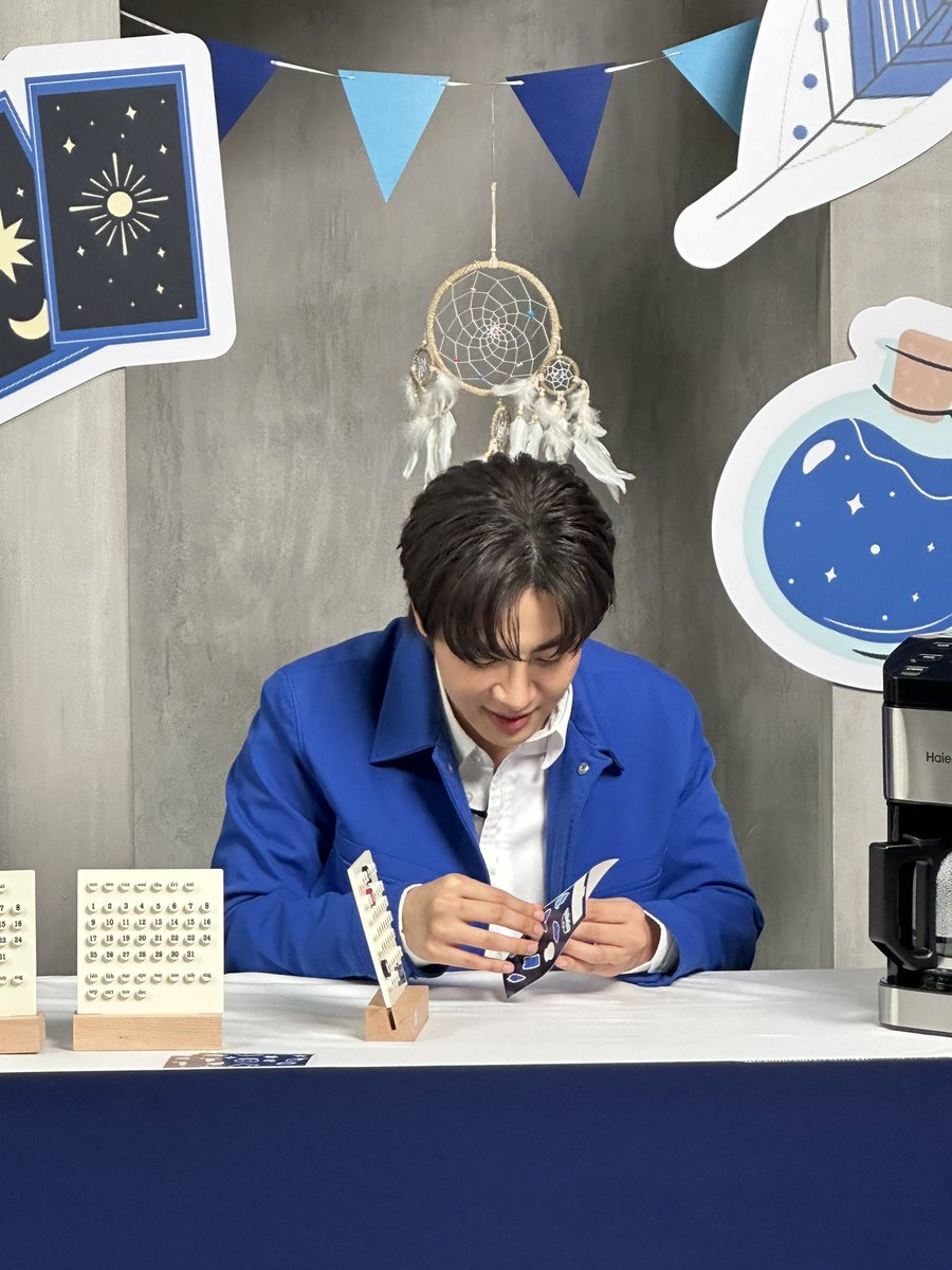 ThailandHaier's tweet photo. คือมิกซ์สนุกจริงๆ สนุกติดอันดับแต่ไม่ทิ้ง concept เลยเก่งมาก55555555 😂💖 #HaierxMixxiw https://t.co/FjypxwuKoV