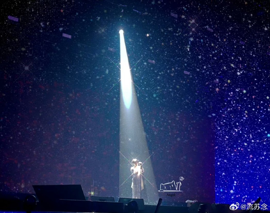 Just our universe 🌌

© Weibo 

₍ᐢ･⚇･ᐢ₎ #BuildJakapan <a href="/JakeB4rever/">BIU.</a> 💙