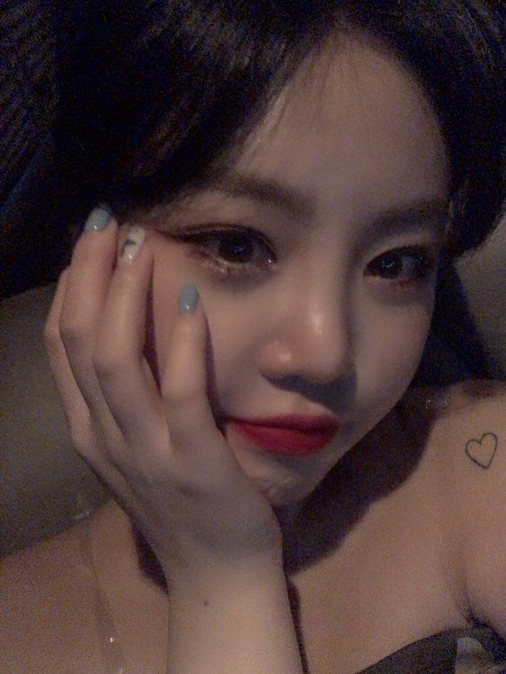 98SMDSSJ's tweet photo. Good evening 🥰 https://t.co/DpyKdQRzMM