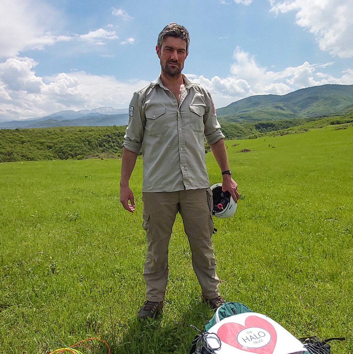 Huge congratulations to Rob Syfret, HALO's Head of Region for the Horn of Africa, who has received an MBE in the #NewYearHonours list for services to landmine clearance in Angola 🎖️