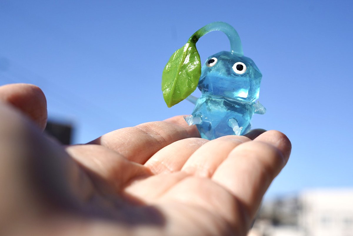 氷ピクミンのフィギュアがどうしても欲しくてレジンや樹脂粘土などで