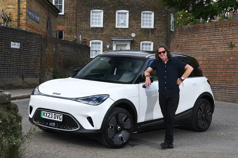 whatcar's tweet photo. The #1 is the first offering from the reborn Smart brand. We’ve already given it a five-star rating, but what’s it like to live with day-to-day? 

Our Used Cars Editor, @MarkRJPearson is living with one to find out https://t.co/XYsuXlL40u https://t.co/nLN1AOgWt0