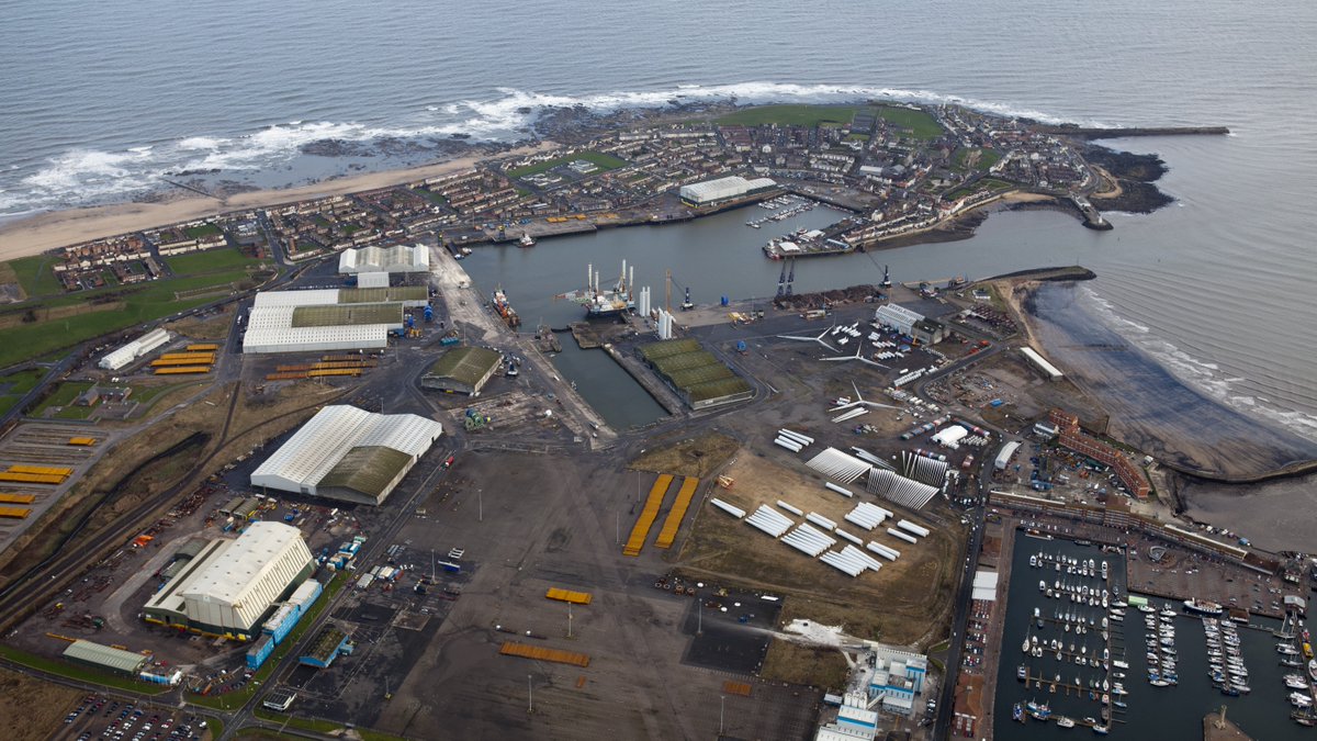 PDPorts's tweet photo. JDR Cables extend contract with PD Ports giving 15 year long-term commitment to Hartlepool renewables hub, securing 280 jobs and continuing its position at the heart of a growing offshore and renewables cluster.

https://t.co/MWnH6okUDi

@ConnectwithJDR 

#Investment #Teesside https://t.co/rnFRMwhsxe