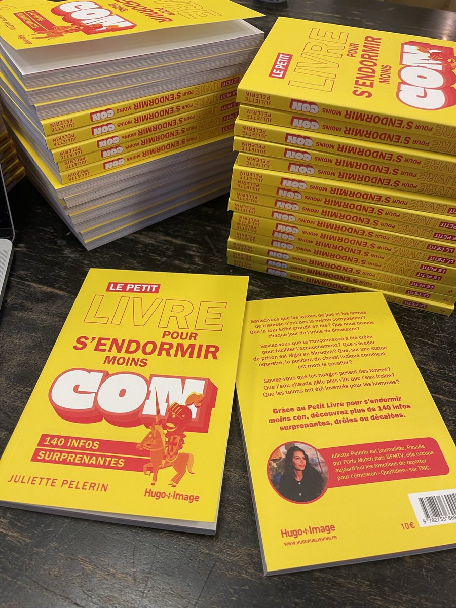 jujupelerin's tweet photo. Fière de vous annoncer la sortie de mon premier livre. À retrouver dès aujourd’hui dans toutes les librairies ✨ https://t.co/zNHqGpSCep
