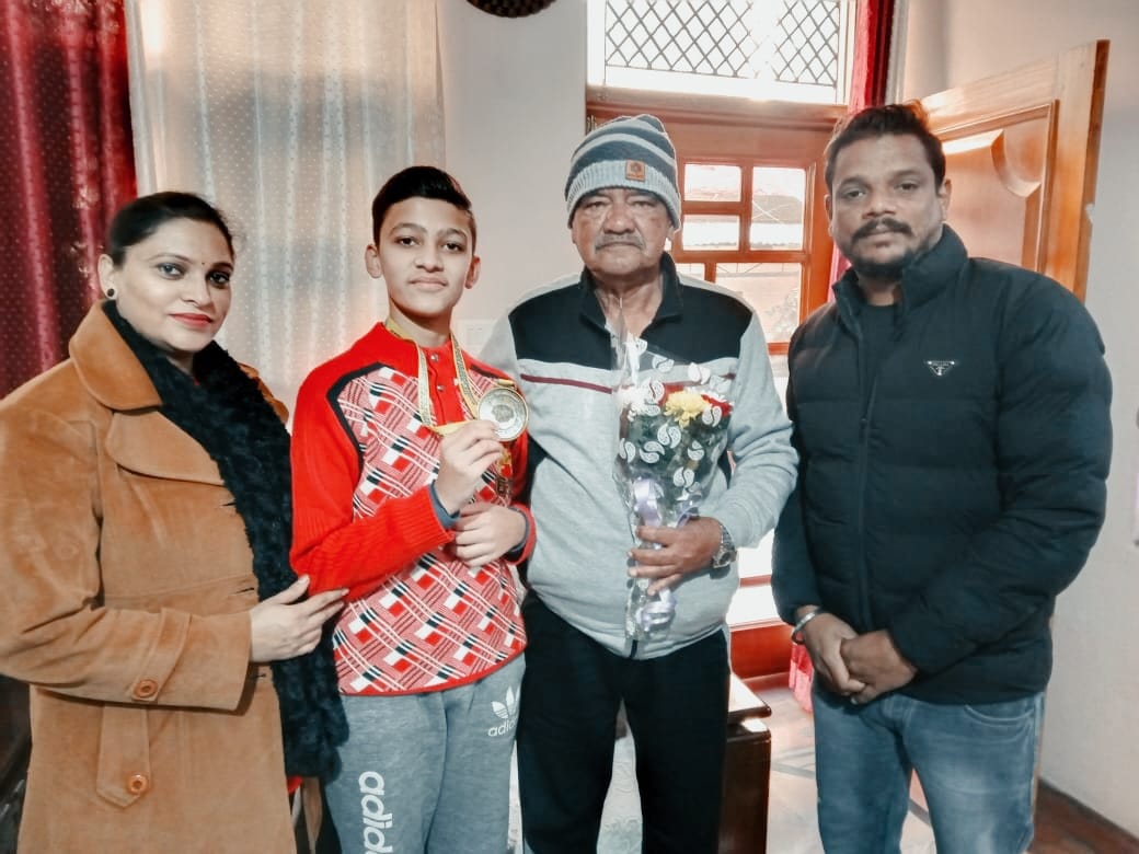 SVMS_Pinjore's tweet photo. Sambhav and Aditya from St Vivekanand Millennium School, HMT Township, Pinjore, clinched gold in the National Karate Championship, while Divyanshi secured a silver in Matsogi-Do.

#proudmoment  #schoolachievements #achievements  #SportsNews #VivekanandMillenniumSchool https://t.co/MCvF8UY7Ms