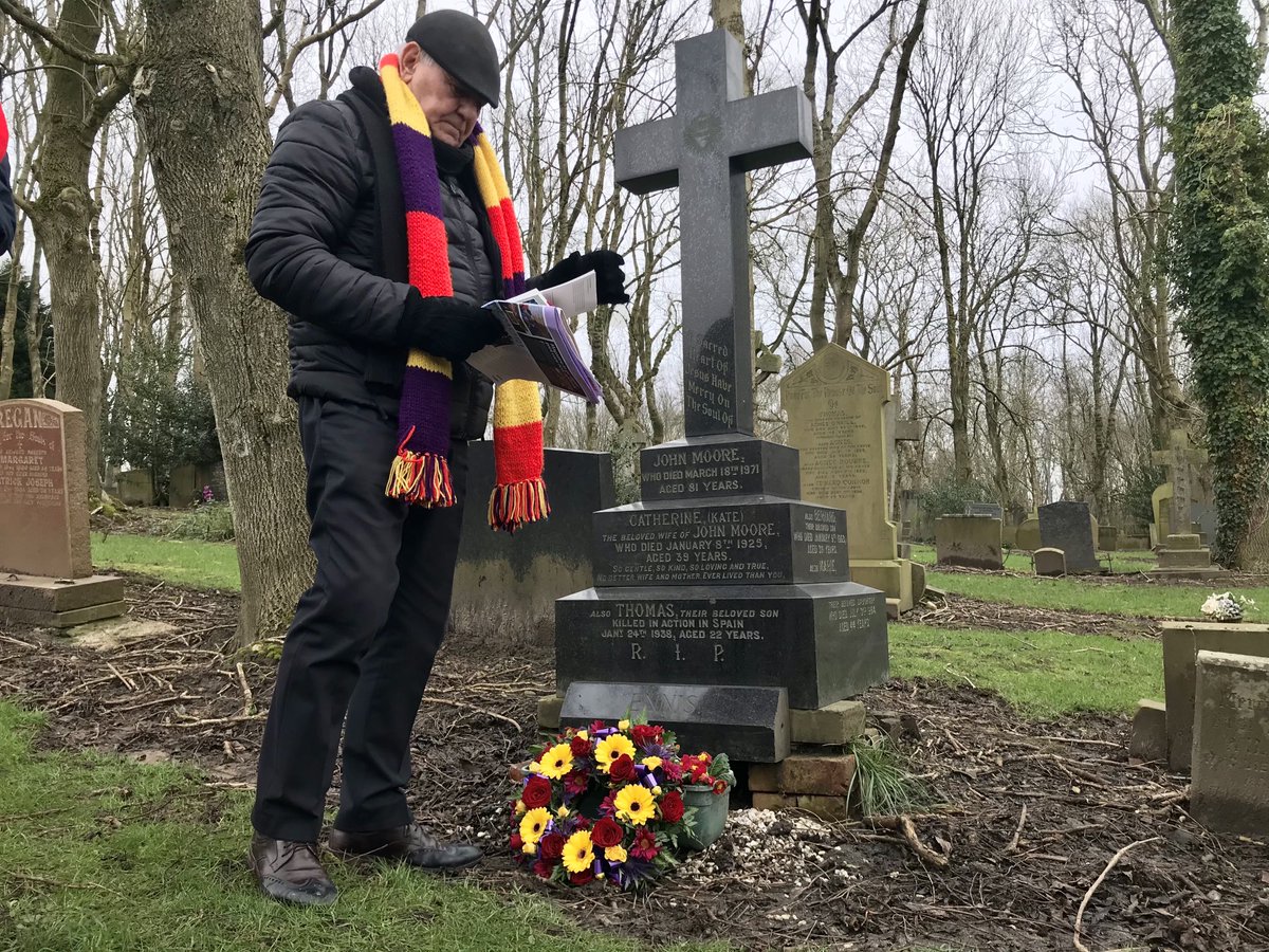 IBGtrManchester's tweet photo. On Sunday January 21 we will remember Tommy Moore, a young International Brigade volunteer who died in the Spanish Civil War. Join our short commemoration with speeches &amp;  readings at Moston Cemetery, Manchester, 11.30am, followed by drinks nearby. All welcome. ⁦@IBMT_SCW⁩ https://t.co/O70rsuKCf4