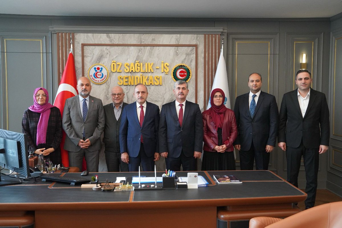 suleyman6061's tweet photo. Mobbing ile mücadele konusunda önemli çalışmalara imza atan Mobbing Eğitim Yardım ve Araştırma Derneği'nin (MEYAD) değerli Genel Başkanı İsmail Akgün ile Yönetim ve Denetleme Kurulu Üyelerini, Genel Merkezimizde misafir ettik. https://t.co/QEYtzzLw0u