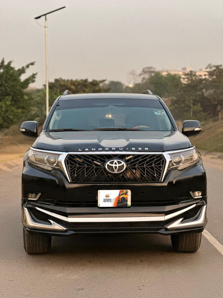 flexeefresh's tweet photo. Come buy with us today. Flex autos got you covered. @spiriitual @_AsiwajuLerry @_kennyblaze1391 @Ekitipikin @etobaba001 @KLVNxxx @LouieDi13 @ConvertOdds https://t.co/xSKcy9dnEh