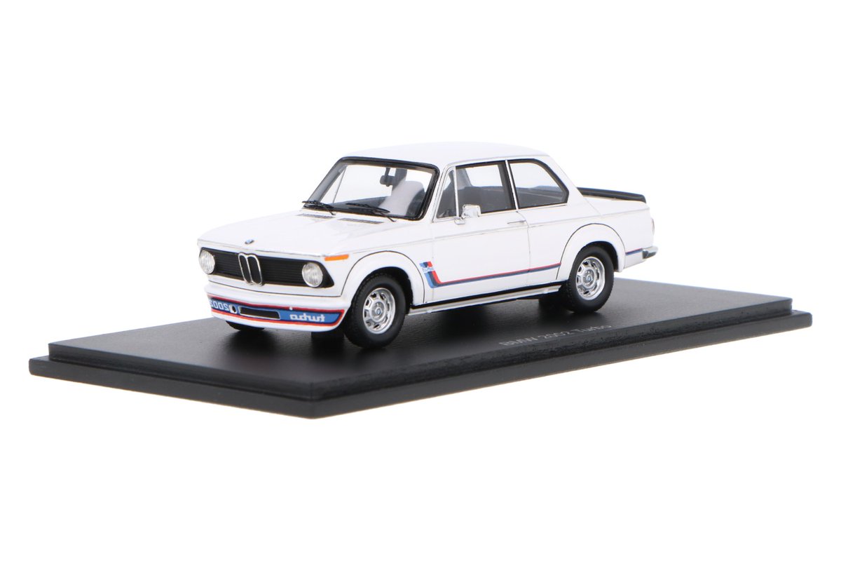 Nieuw: BMW 2002 Turbo #BMW #Spark #Personenautos #Oldtimers #Coupé #modelcars houseofmodelcars.com/nld/product/bm… -Posted by OneUp