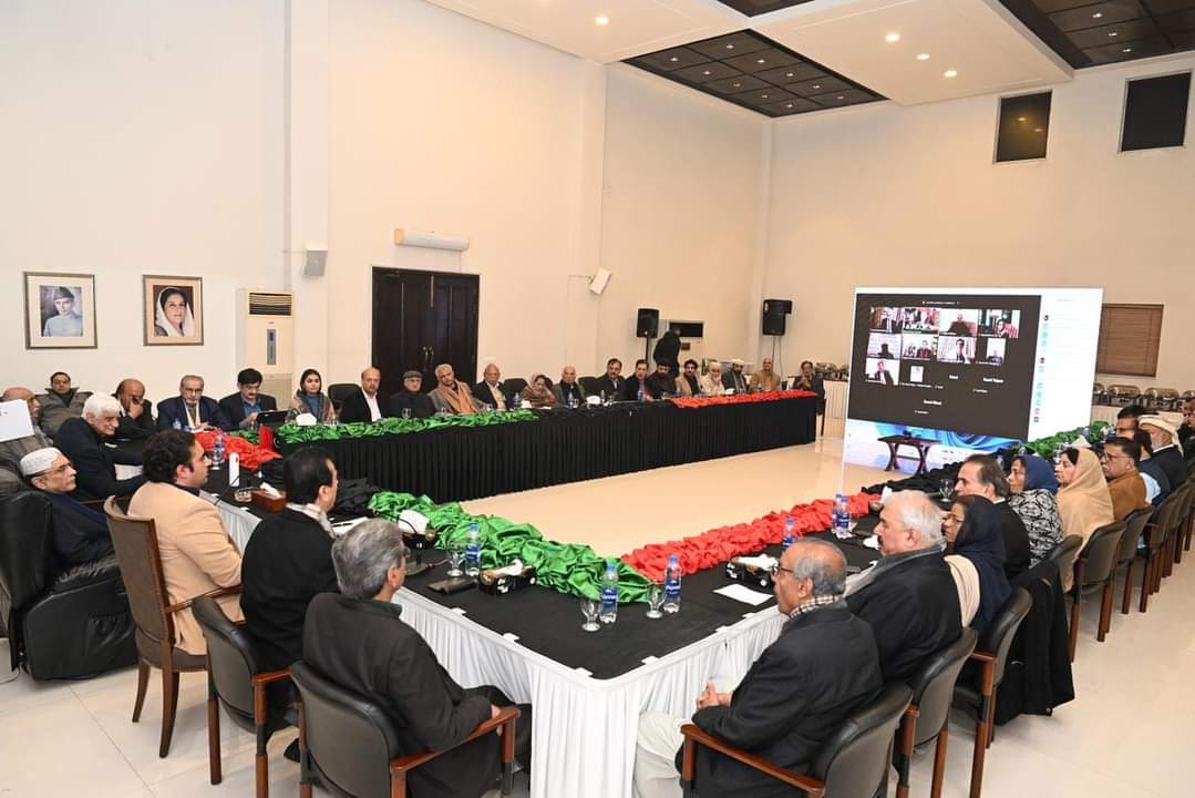 NadeemWassan4's tweet photo. Senior Vice President PPP Sindh Manzoor Hussain Wassan attend #PPPCEC meeting at Lahore Chair by President @AAliZardari and Chairman @BBhuttoZardari Important decisions regarding #Election2024 awaited. https://t.co/0Oeo4zJldU