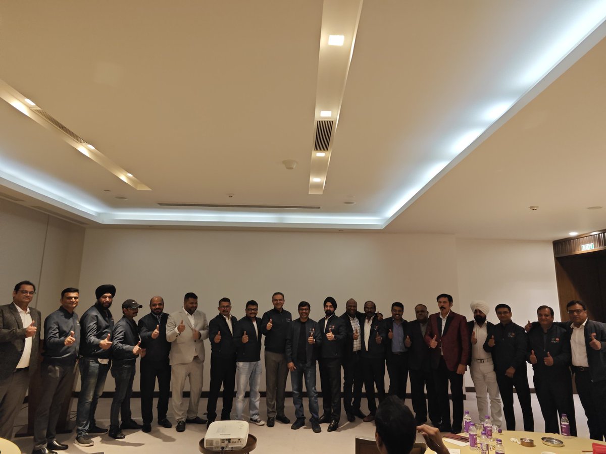 AimraIndia's tweet photo. Thrilling times ahead for @XiaomiIndia! Just had a productive meeting with their Directors and a Virtual Connect with Mr. Alvin Tse, Global VP. The much-anticipated launch of the Super Power Super Note 13 Series tomorrow is poised to revolutionise the 5G market with competitive pricing and cutting-edge technology.📱

Shoutout to the inaugural #AIMRA state leaders for adding their insights. 2024 is shaping up to be an exciting start for AIMRA Xiaomi India! 🚀

 #SuperNote13Series #5Gdisruption #UnstoppableTogether #Xiaomi #AIMRA_XIAOMI 

@Xiaomi  @alvintse @hawkeye @batchumalli @AmitabhBiswas14