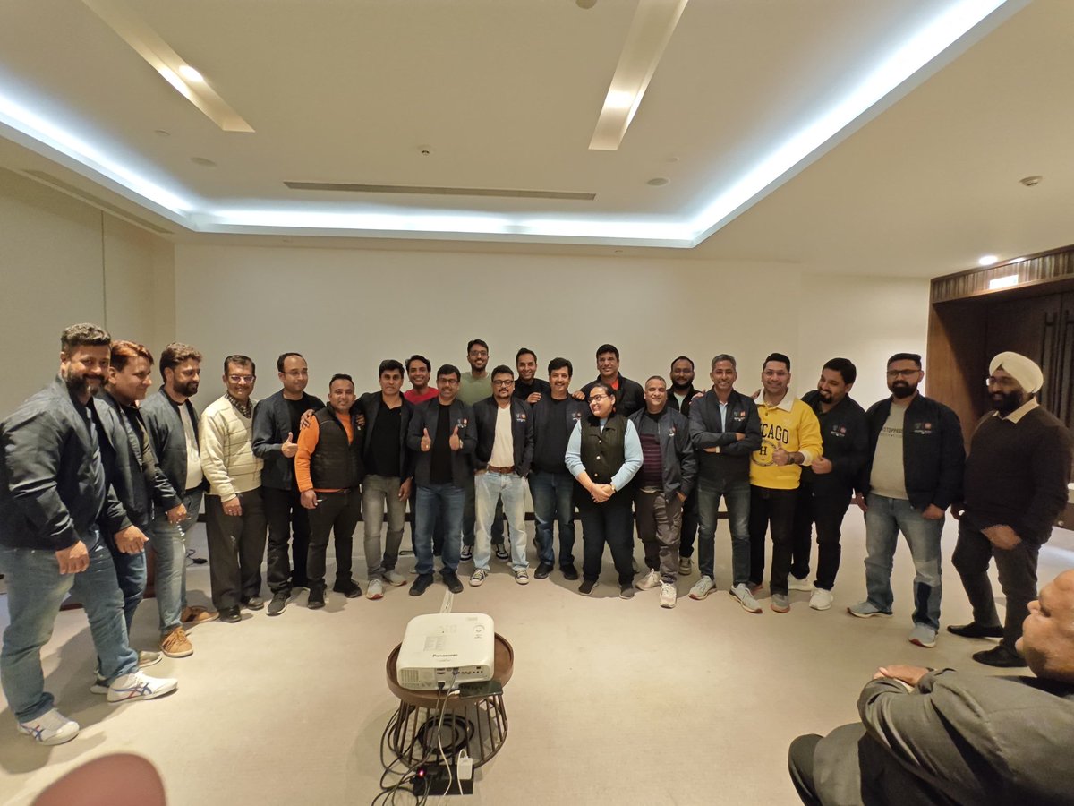 AimraIndia's tweet photo. Thrilling times ahead for @XiaomiIndia! Just had a productive meeting with their Directors and a Virtual Connect with Mr. Alvin Tse, Global VP. The much-anticipated launch of the Super Power Super Note 13 Series tomorrow is poised to revolutionise the 5G market with competitive pricing and cutting-edge technology.📱

Shoutout to the inaugural #AIMRA state leaders for adding their insights. 2024 is shaping up to be an exciting start for AIMRA Xiaomi India! 🚀

 #SuperNote13Series #5Gdisruption #UnstoppableTogether #Xiaomi #AIMRA_XIAOMI 

@Xiaomi  @alvintse @hawkeye @batchumalli @AmitabhBiswas14