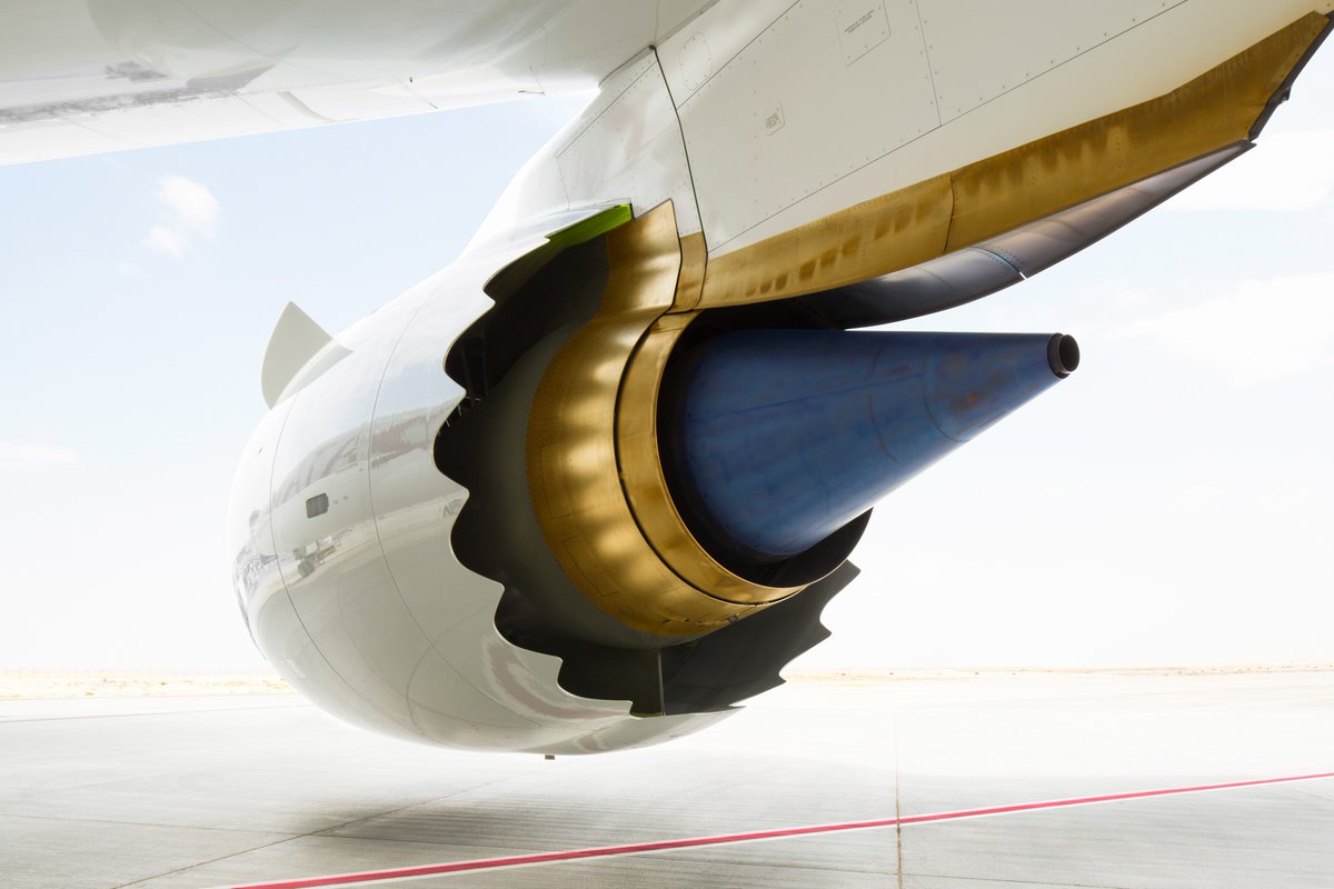 GE_Aerospace's tweet photo. Do you have an #EyeforEngines?
#AvGeeks, can you identify this #GEAerospace engine from its physical features?
Hint: Those chevrons can be tricky! 🤔👀
#Aviation #EngineSpotting https://t.co/0nkwolSYl6