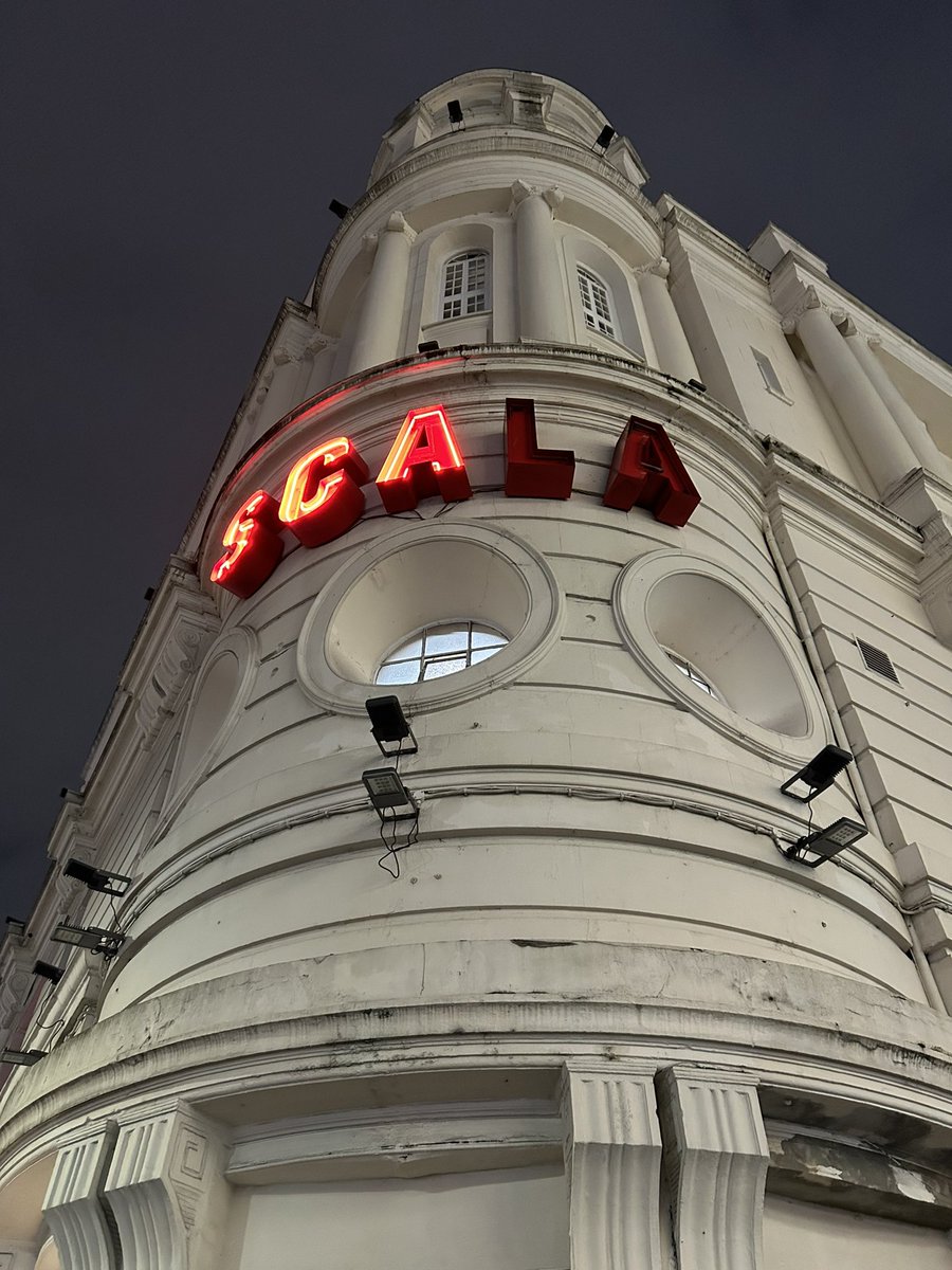 NeilMcGFilm's tweet photo. Am in London with Stuart for a very special private screening of the new documentary SCALA!!! at the Scala!
@scalacinema #JaneGiles @AliCatterall @BFI
#scala #scalacinema #scaladocumentary #documentary #cinema #film #london https://t.co/RvUkkent72