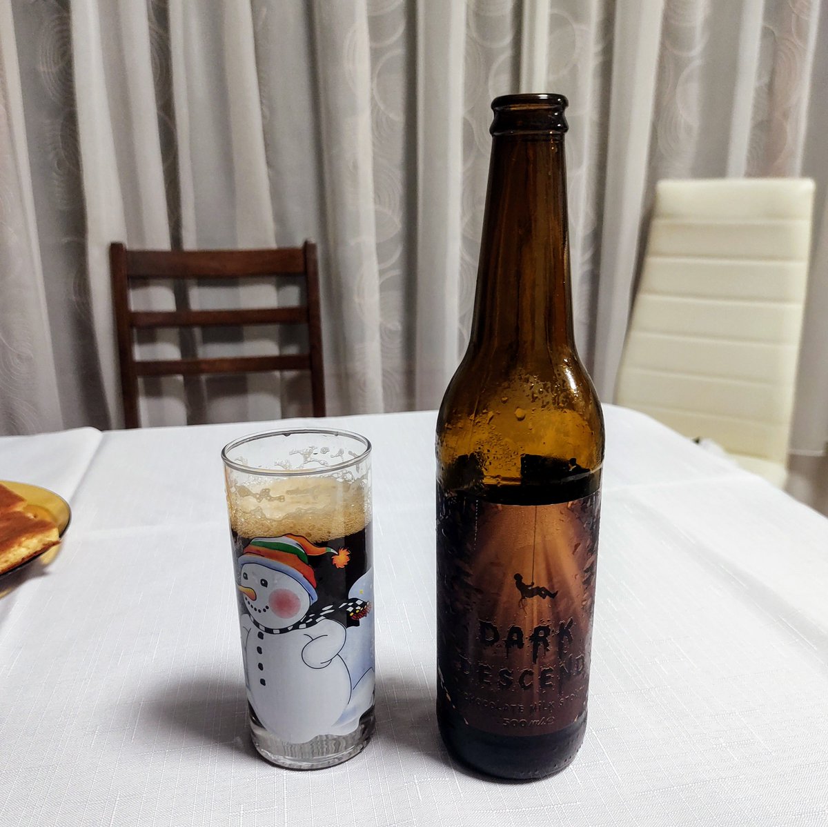 Втори тур със Снежко, този път с по-зимна бира. #avrenbrewery #darkdescend #milkstout #beer #cheers #наздраве