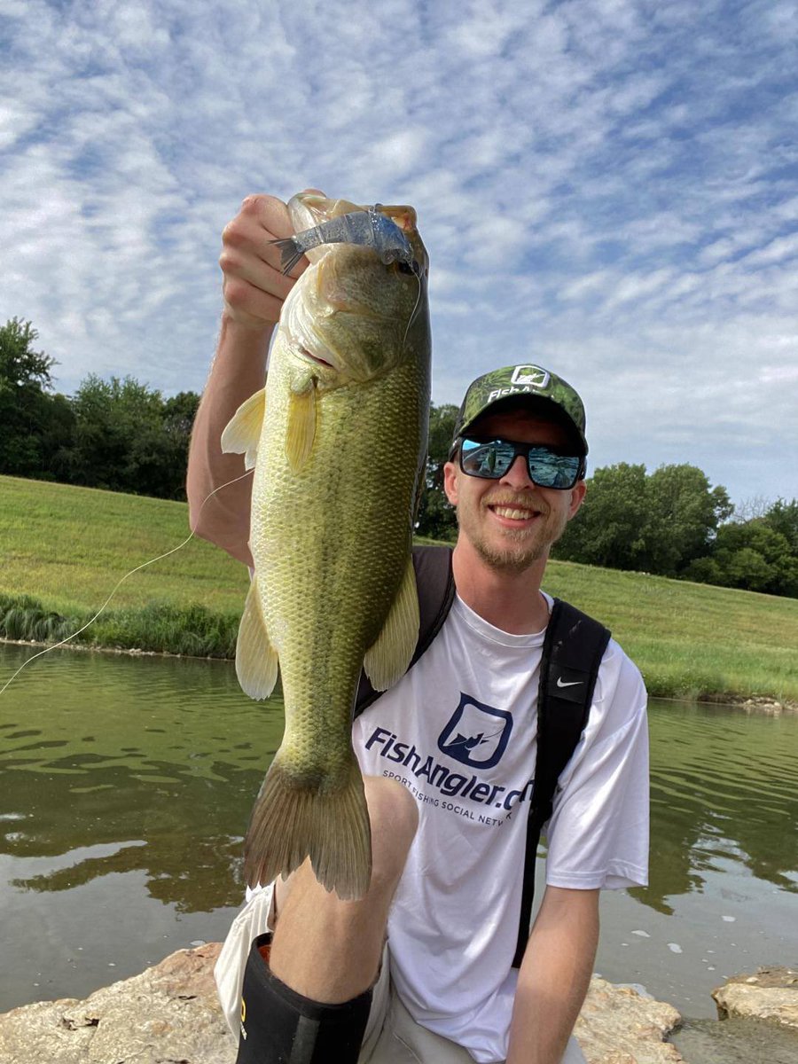 Wrapping up 2023 with Hunter’s 181 catches logged on FishAngler App! 🫶🤩🎉

Check it out! 👉 Download link in BIO

#fishingbass #FishAnglerApp #fishingreels #bassfishing #texasbass #recordbreaking #fishinglife