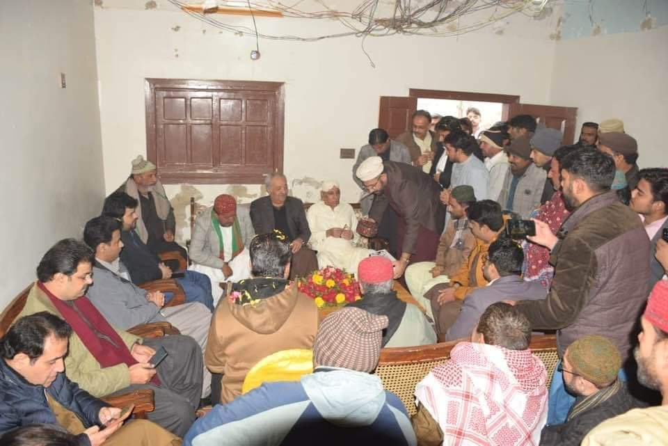 OsmanGhazi888's tweet photo. لاڑکانہ 
پی پی پی چیئرمین جناب بلاول بھٹو زرداری صاحب کے پولیٹیکل سیکریٹری و ممبر سینٹرل ایگزیکٹو کمیٹی

محترم جـــــمــــیــل احمد سومرو صاحب کی بروہی ہائوس مراد واھن آمد 
@BBhuttoZardari @SoomroJameel https://t.co/Umobd3l5IP