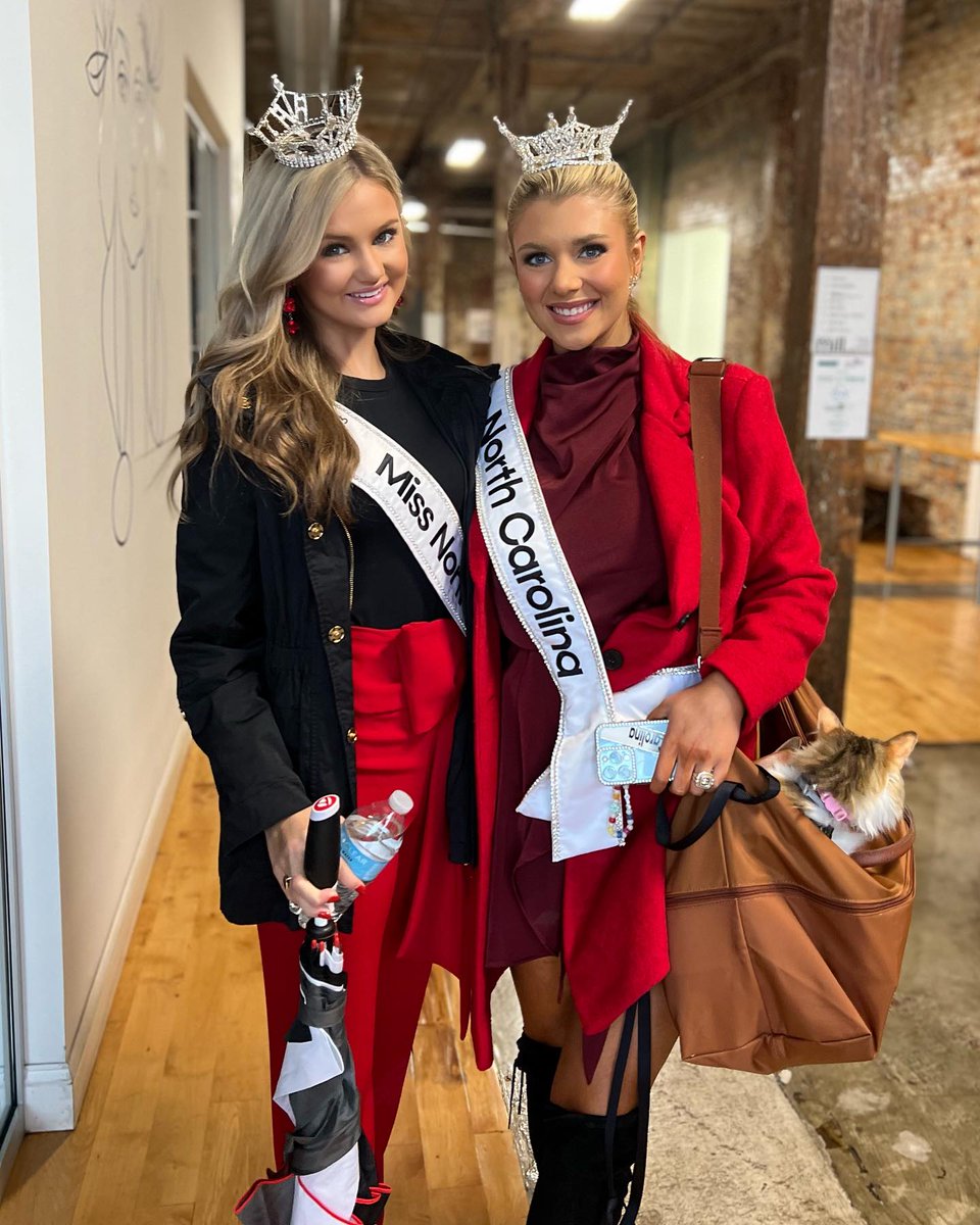 Rain or Shine 😎 Today <a href="/missamericanc/">Miss North Carolina</a> and I were able to participate in the Mooresville Christmas Parade to kick off the holiday season!! 💚❤️ While it was raining the entire time, there was absolutely nothing stopping us from having a blast. Thank you Mooresville🫶🏼🫶🏼