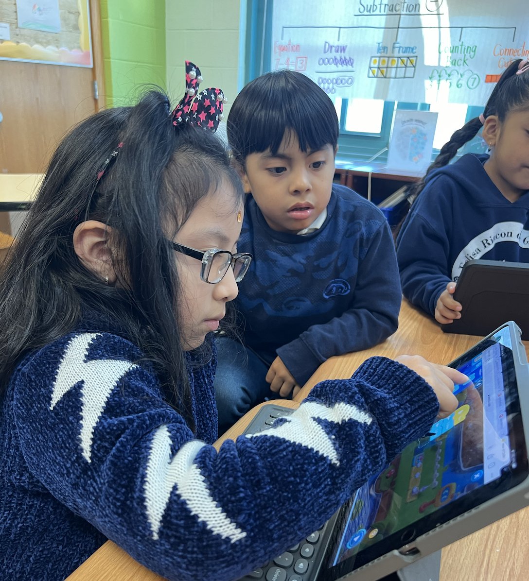PS 376 💻🍎 tweet media