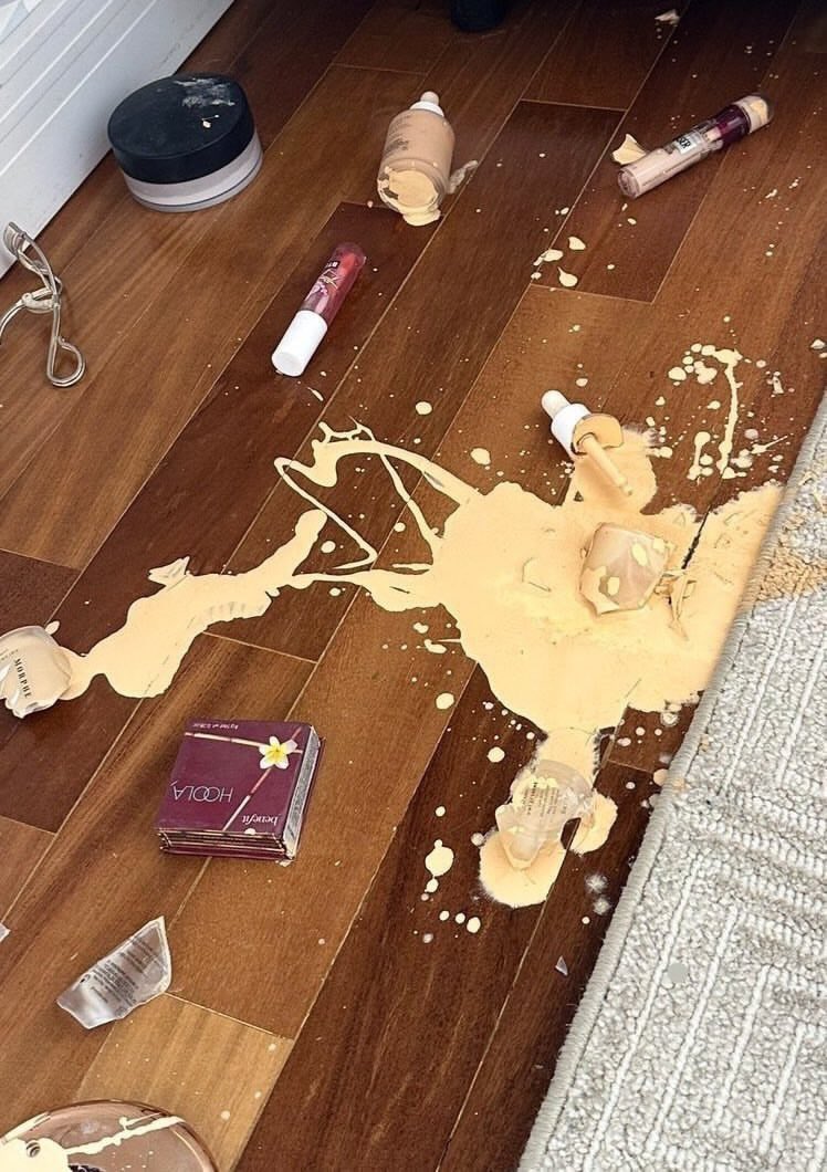 olurunbu's tweet photo. Kızlar, bu fotoğraf sizin için ne ifade ediyor https://t.co/U1MFV3jDjr